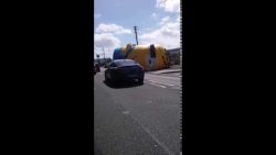 angriff eines riesigen minions