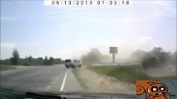 auto fliegt durch die luft