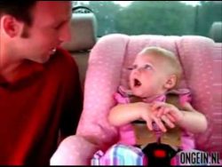 baby plappert wie ein wasserfall