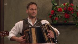 Bayerische Furz Song - Versuch nicht zu Lachen bayerische furz song versuch nic