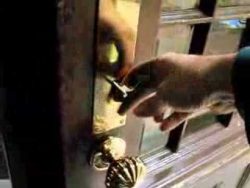 berliner durchsteckschloss