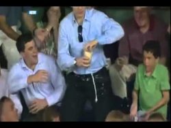 bier baseball geht nach hinten l