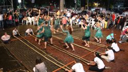 Brasilianischer Bambus Tanz brasilianischer bambus tanz