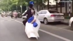 braut faellt vom roller