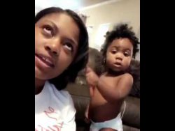 der mama die haare machen