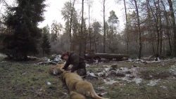 diese frau zeigt den woelfen wer