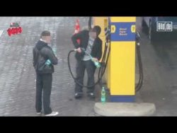 Dieser Tank-Versuch ging voll ins Auge dieser tank versuch ging voll in 1