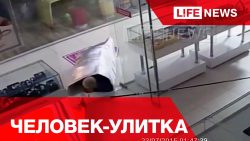 einbrecher verkleidet sich als s 1