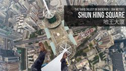 einem wolkenkratzer aufs dach st