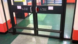 extrem quietschende tuer