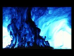 farbenspiele im wasser