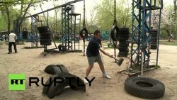 fitness mit selbstgebauten gerae