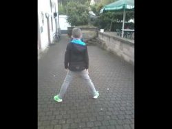 geiler trick und dann voll in di