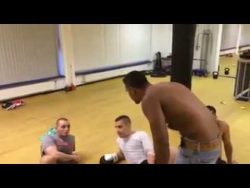 majoe legt sich mit dem falschen