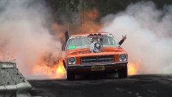 monster burnout mit viel feuer a