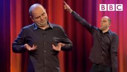 Pantomimischer Tanz zu Don't Stop Me Now pantomimischer tanz zu dont stop