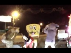 schlaegerei auf der strasse in r