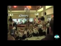 Schlägerei um das kleine Jesuskind schlaegerei um das kleine jesusk