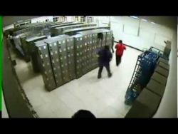 Schließfach Domino bei der Arbeit schliessfach domino bei der arbe