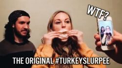 Schnell eine Wurstscheibe essen schnell eine wurstscheibe essen