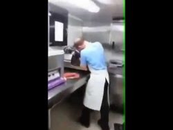 schreckhafter alter opa