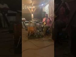 sensationeller alleinunterhalter