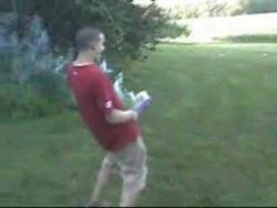 Silvesterknaller in die Eier silvesterknaller in die eier