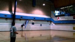 tanzeinlage mit einem ferngesteu