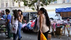 Taschendiebe in Buenos Aires bei der Arbeit gefilmt taschendiebe in buenos aires bei