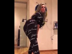 twerking fail glasscheibe kaputt