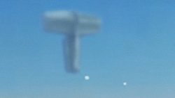 UFO über den Wolken gefilmt ufo ueber den wolken gefilmt
