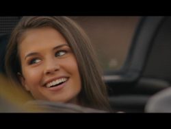 vor der freundin angeben im auto