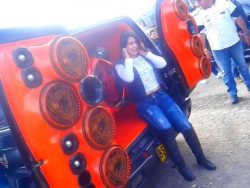 wenn dich der bass umhaut bei di