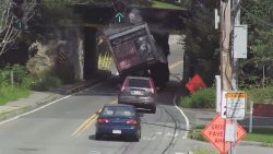 wenn die bruecke fuer lkw zu nie