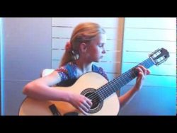 wie eine grosse spielt die klein