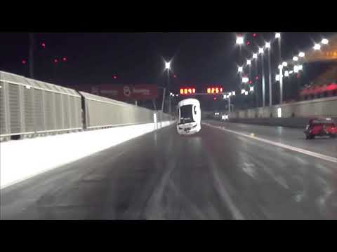 Drag Racing Unfall - Auto lernt fliegen drag racing unfall